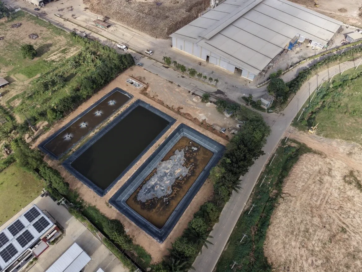 ภาพมุมสูงระบบบำบัดน้ำเสีย บริษัท สยามไฟเบอร์บอร์ด จำกัด